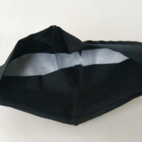 NEW BLACK RE USE-ABLE MASK WITH FILTER - Picture 4 of 5